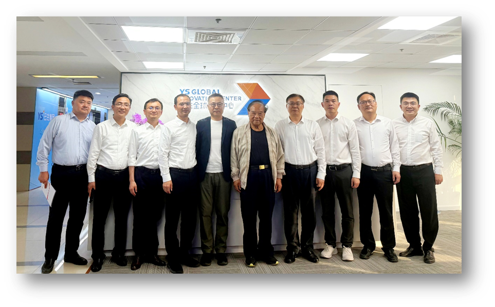 江苏省泰州市委“两新”工委副书记黄新华一行莅临云顶集团3118全球创新中心调研走访